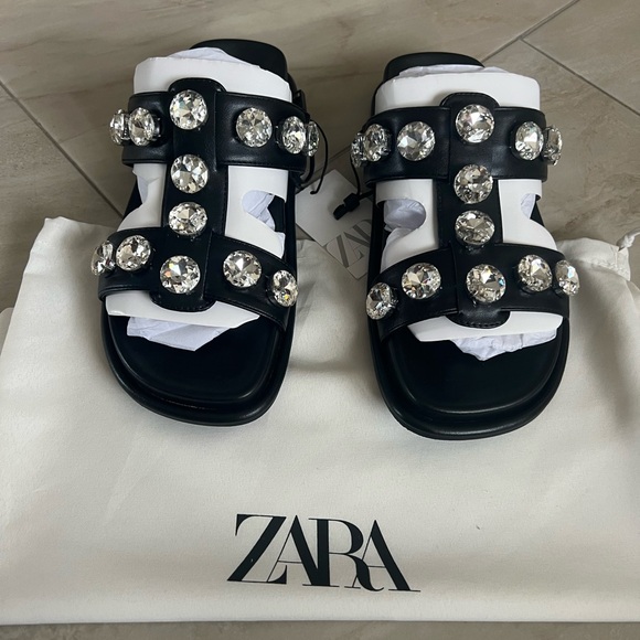 Zara Rhinestone Embellished Flat Sandals Size 37 EUR 6 1/2 US - Picture 2 of 9